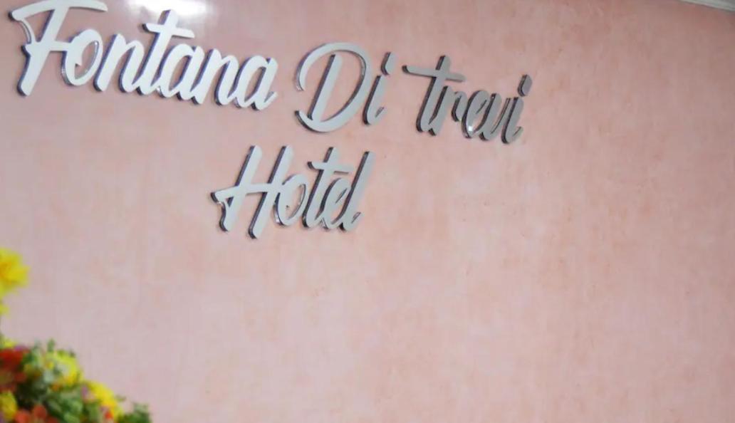 Hotel En Bogota - Fontana Di Trevi Exterior photo